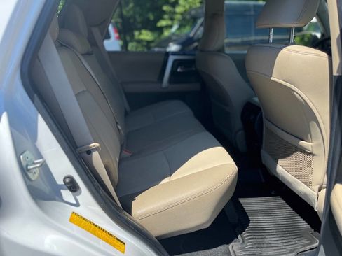 Used 2016 Toyota 4Runner Limited RWD image 17