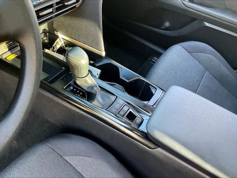 Used 2025 Toyota Camry LE image 16