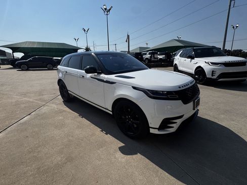 Certified 2021 Land Rover Range Rover Velar R-Dynamic S AWD/4WD image 11