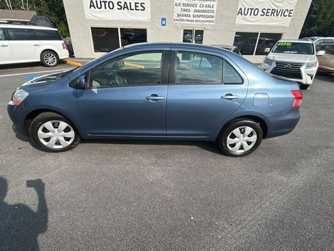 Used 2007 Toyota Yaris Sedan FWD image 2