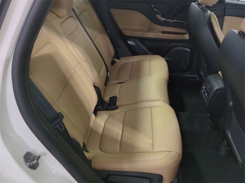 Used 2022 Lincoln Corsair Reserve w/ Equipment Group 201A image 31