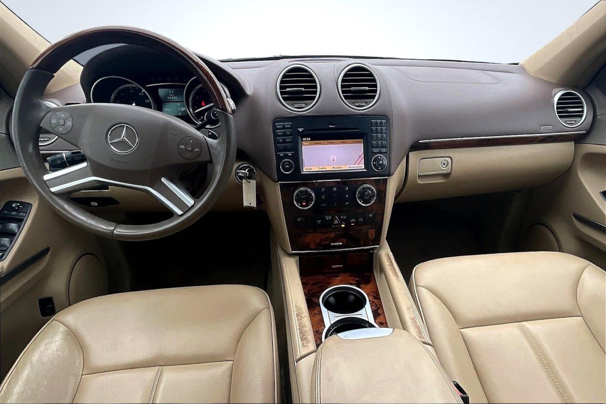 Used 2010 Mercedes-Benz GL 450 4MATIC image 16