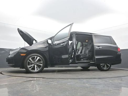 Used 2022 Honda Odyssey Touring image 59