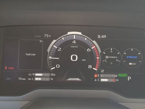 New 2025 Toyota Tundra Platinum image 36