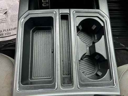 Used 2020 Ford F150 XLT w/ Equipment Group 302A Luxury AWD/4WD image 32