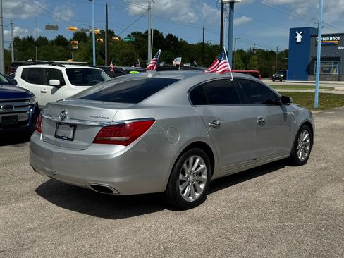 Used 2016 Buick LaCrosse Leather FWD image 6