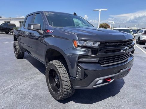 Used 2020 Chevrolet Silverado 1500 LT Trail Boss AWD/4WD image 7