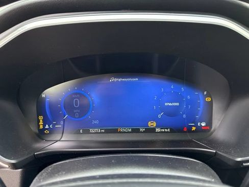Used 2020 Ford Escape Titanium w/ Titanium Premium Package 2.0 AWD/4WD image 17