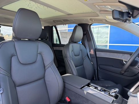 New 2026 Volvo XC90 T8 Ultra w/ Protection Package Premier image 13