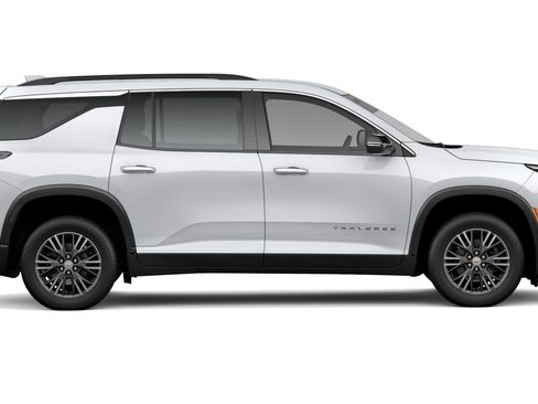New 2026 Chevrolet Traverse LT image 25