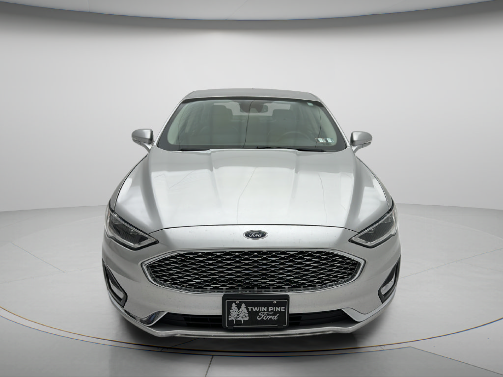 Used 2019 Ford Fusion Energi Titanium FWD image 2