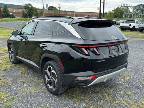 Used 2022 Hyundai Tucson Limited w/ Cargo Package AWD/4WD image 6