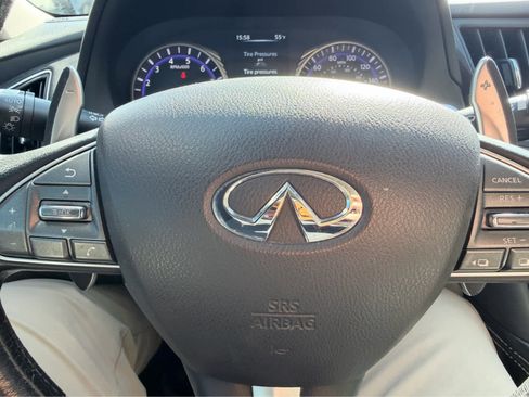 Used 2015 INFINITI Q50 Sport w/ Deluxe Touring Package image 21