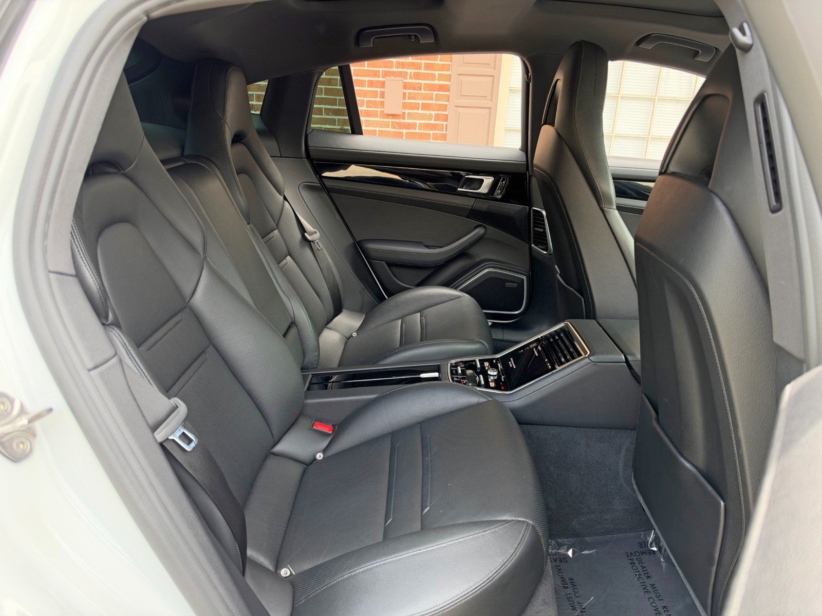 Used 2018 Porsche Panamera image 44