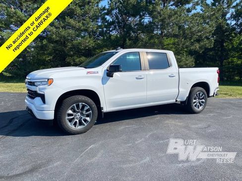 Used 2023 Chevrolet Silverado 1500 RST AWD/4WD image 3