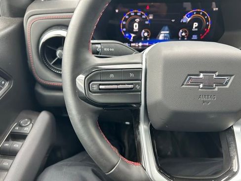 Used 2024 Chevrolet Colorado Z71 w/ Z71 Convenience Package 2 image 15