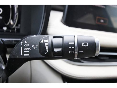 Used 2022 INFINITI QX60 Sensory w/ Vision Package image 18