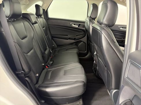 Certified 2020 Ford Edge Titanium w/ Equipment Group 301A AWD/4WD image 29