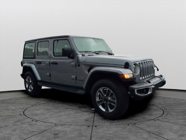 Used 2020 Jeep Wrangler Unlimited Sahara AWD/4WD image 3