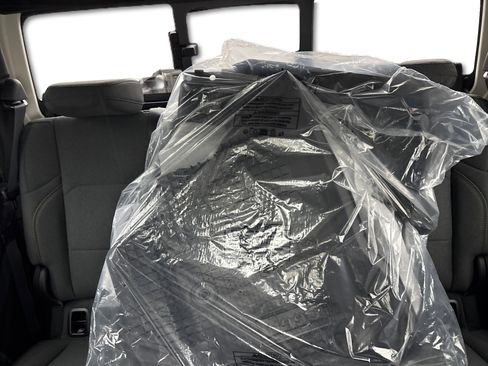 New 2026 Jeep Gladiator Willys image 17