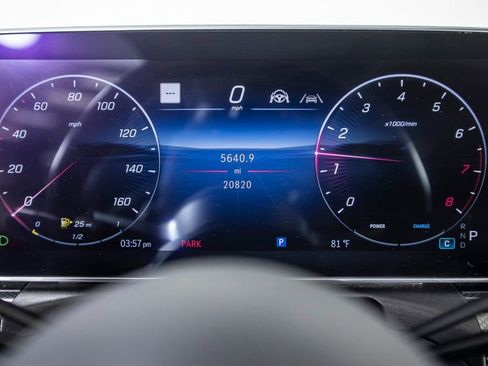 Used 2024 Mercedes-Benz CLE 300 4MATIC Coupe image 33