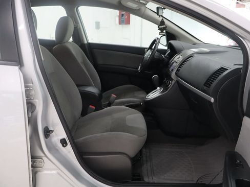 Used 2012 Nissan Sentra 2.0 SR w/ Special Edition Pkg FWD image 20