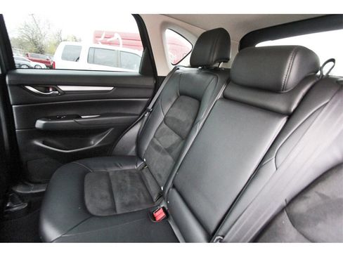Used 2019 MAZDA CX-5 Touring image 10