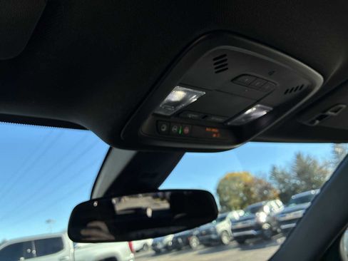 Certified 2023 Chevrolet Traverse LT w/ LPO, Floor Liner Package image 34