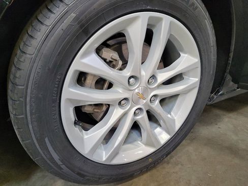 Used 2018 Chevrolet Malibu LT w/ LPO, Convenience Package 2 image 31