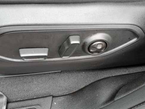 Used 2024 Jeep Grand Cherokee L Altitude image 5