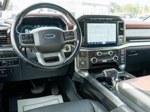 Used 2022 Ford F150 Lariat w/ Equipment Group 502A High image 12