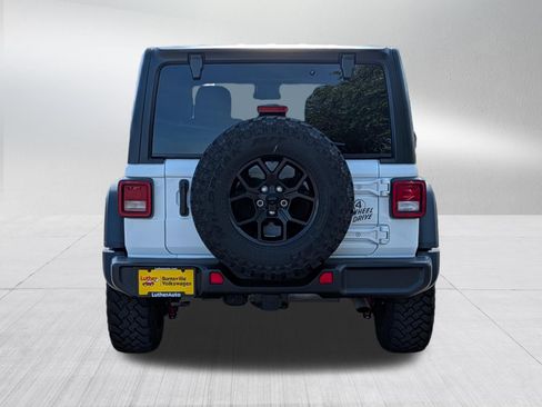Used 2025 Jeep Wrangler Unlimited Sport AWD/4WD image 6