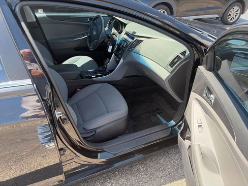 Used 2013 Hyundai Sonata GLS w/ Popular Equipment Pkg FWD image 11