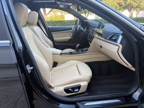 Used 2017 BMW 330i Sedan RWD image 29