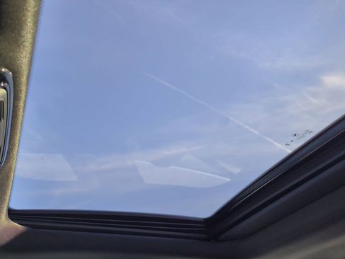 New 2026 BMW 330i xDrive Sedan w/ Premium Package image 28