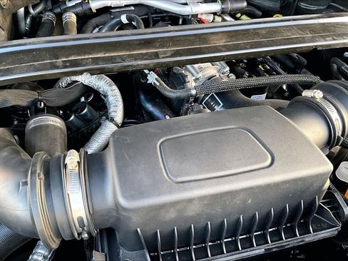 Used 2020 Ford Explorer ST w/ ST Street Pack image 33