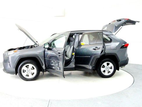 Certified 2021 Toyota RAV4 XLE image 10