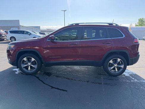 Used 2019 Jeep Cherokee Limited AWD/4WD image 10