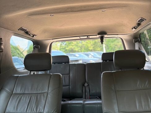 Used 2006 Toyota Sequoia Limited AWD/4WD image 13