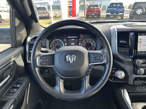 Used 2024 RAM 1500 Laramie image 11