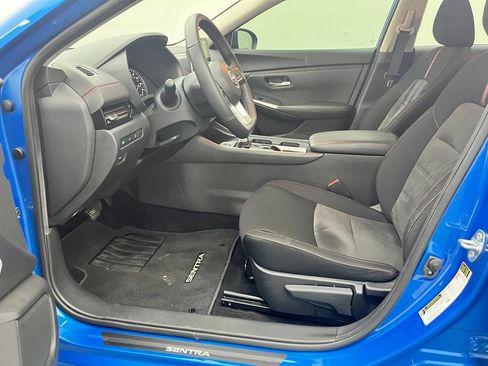 Used 2024 Nissan Sentra SR FWD image 17