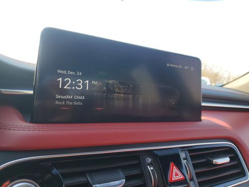 Used 2023 Genesis G70 2.0T w/ Sport Prestige Package image 26