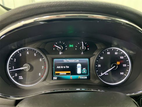 Used 2018 Buick Encore Preferred image 10