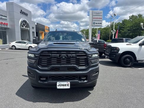 New 2026 RAM 2500 Tradesman AWD/4WD image 3