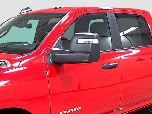 Used 2026 RAM 2500 Big Horn AWD/4WD image 8