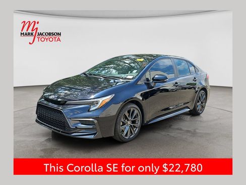Used 2024 Toyota Corolla SE FWD image 1