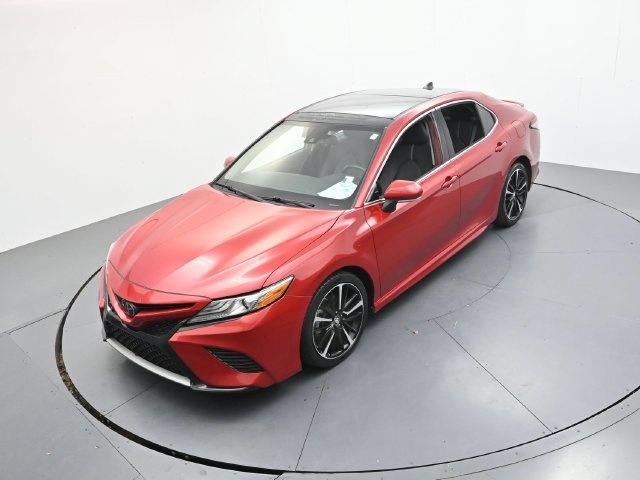 Used 2019 Toyota Camry XSE FWD image 37