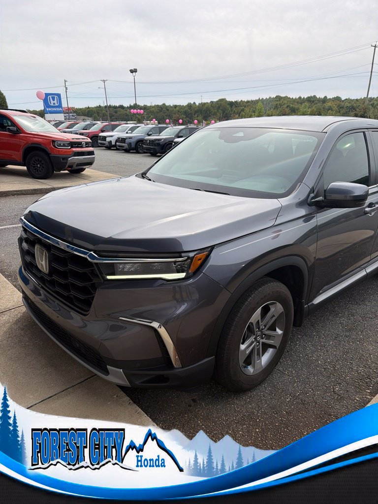 Used 2025 Honda Pilot EX-L image 1