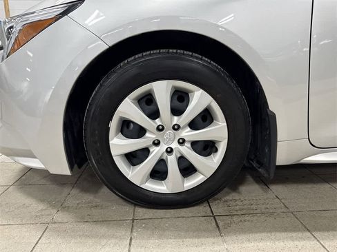 Used 2023 Toyota Corolla LE image 10