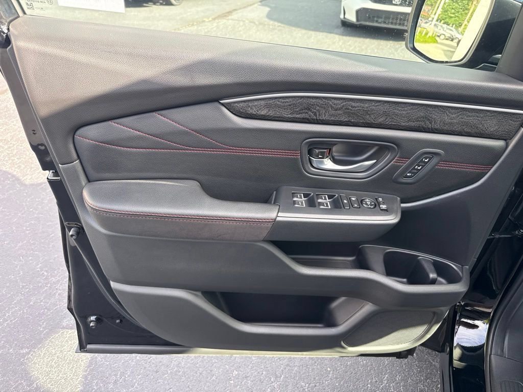 New 2026 Honda Pilot Black Edition image 22